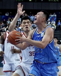 开云-翟晓川：面对困难需要每个人的无私和牺牲，我们定会团结一致渡过